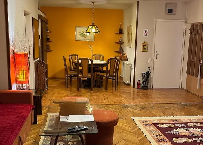 Skopje - Center Bright Apartment